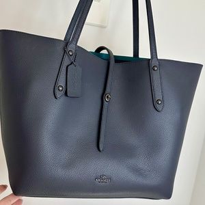 Leather Coach Tote bag
